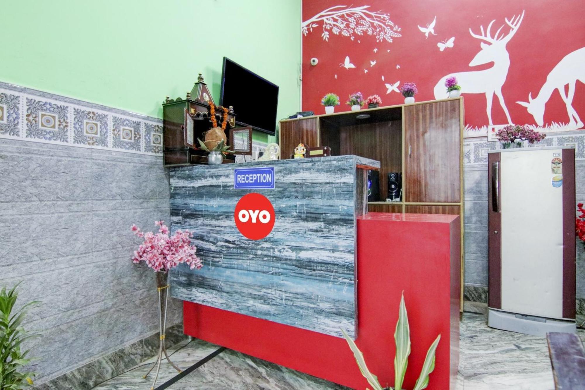 Hotel O S Palace Near Samaypur Badli Metro Station 델리 외부 사진